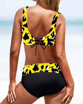 Tilda | Bikini mit Buntem Print