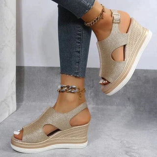 Maeve | Leichte Keilsandalen