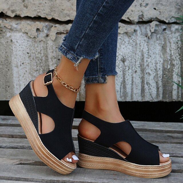 Maeve | Leichte Keilsandalen