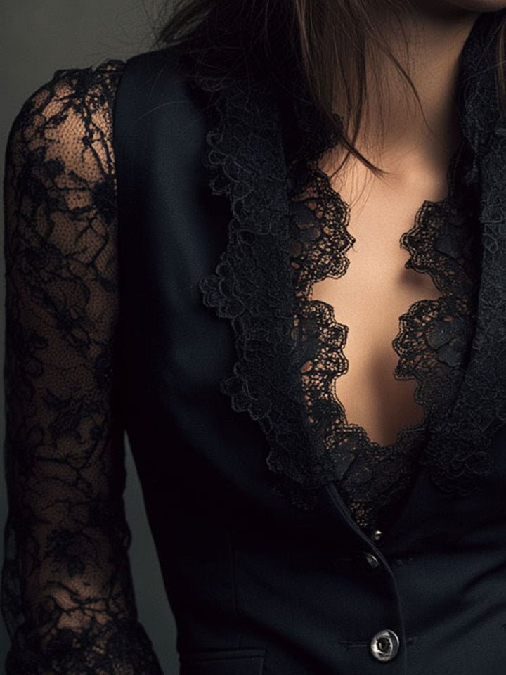 Selina | Elegante Spitzenbluse mit taillierter Weste