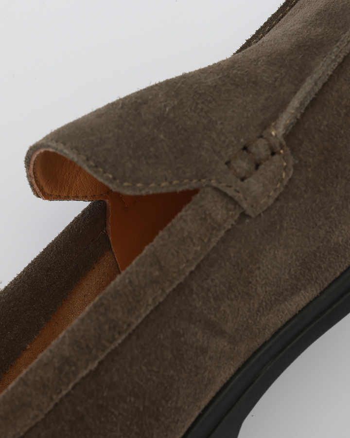 Premium Wildleder Slipper - Schwarze Sohlen