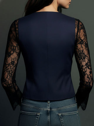 Selina | Elegante Spitzenbluse mit taillierter Weste