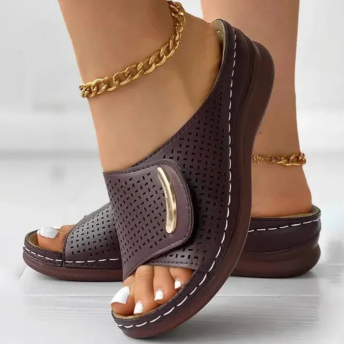 Joanna | Minimalistische Slip-On-Sandalen