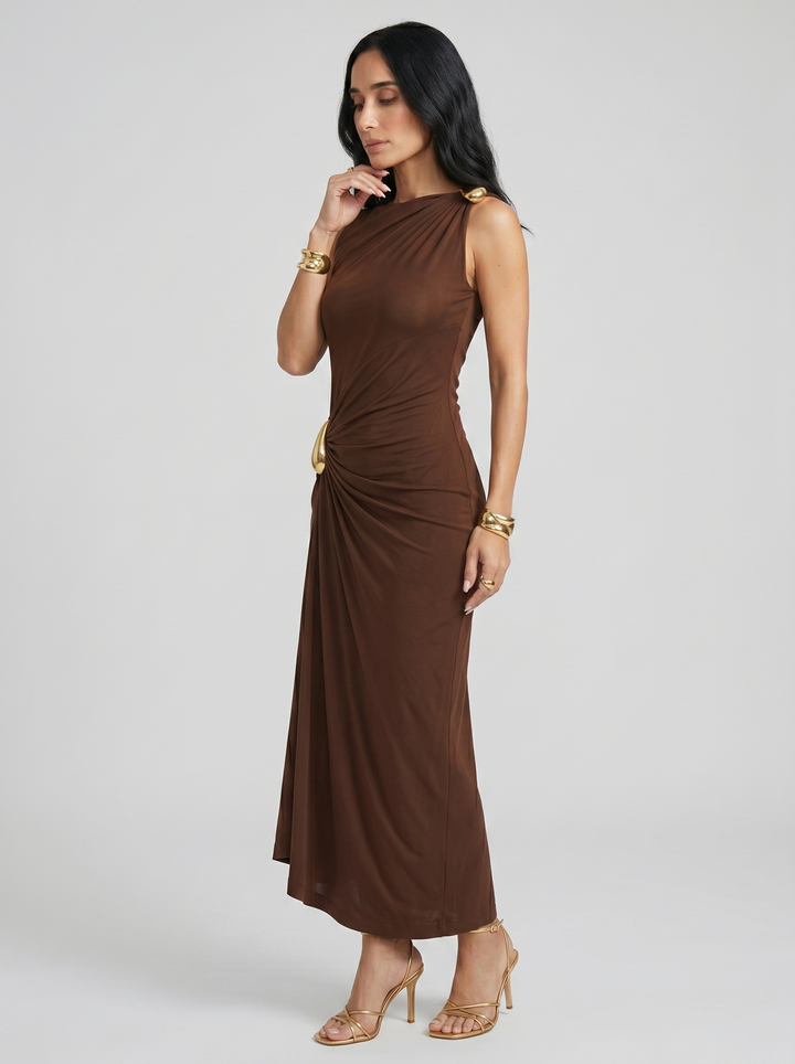Cinthia | Elegantes Kleid mit goldenen Verzierungen