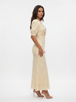 Amaia | Kleid mit floralem Design und V-Ausschnitt