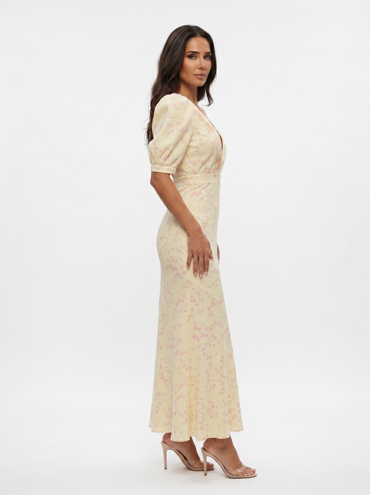 Amaia | Kleid mit floralem Design und V-Ausschnitt