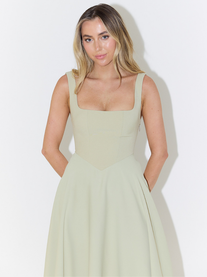 MELISA | Elegantes Midi-Kleid mit femininer Silhouette