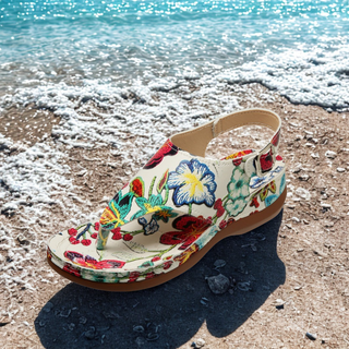 Flow | Sandalen mit Blumenmuster