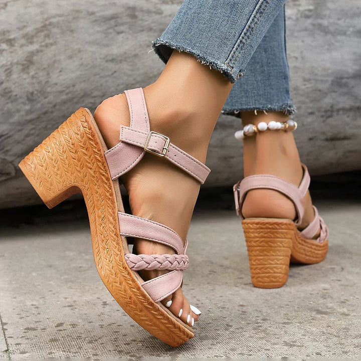 Demi | Sandalen mit Schnallenriemen