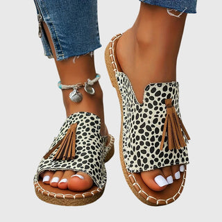 Lorraine | Boho-Quasten Sandalen