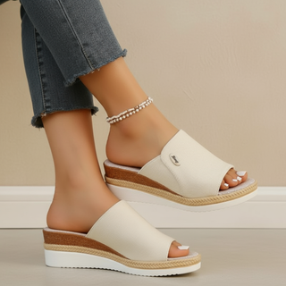 Talia | Moderne Komfort-Keilsandalen