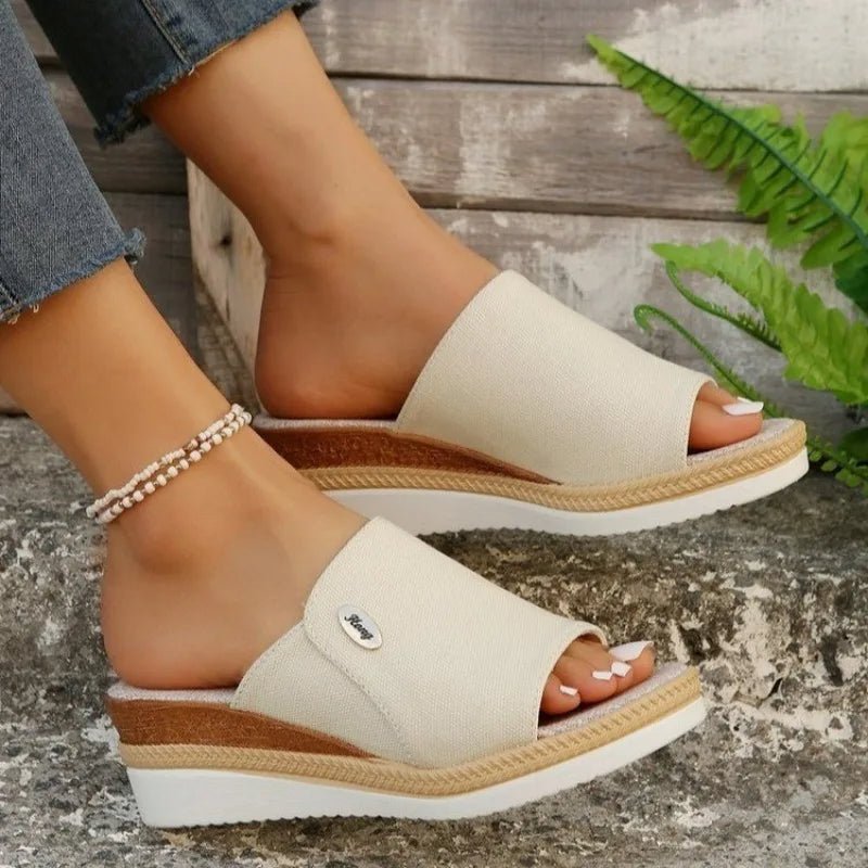 Talia | Moderne Komfort-Keilsandalen