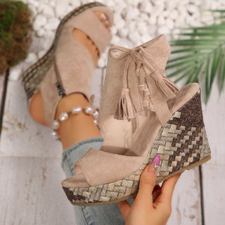 Marnie | Plateausandalen mit Schnürung