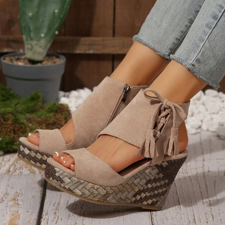 Marnie | Plateausandalen mit Schnürung